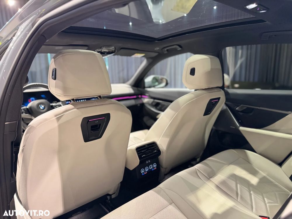 BMW Seria 5 520d xDrive Aut. - 25