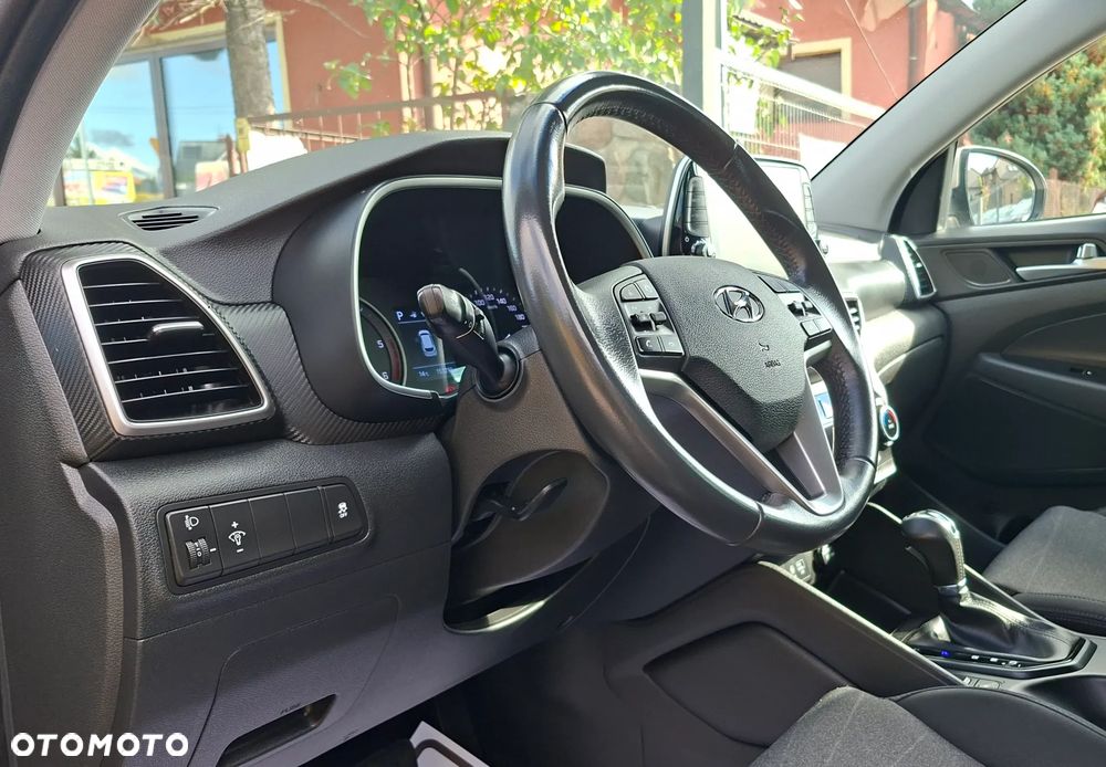 Hyundai Tucson blue 1.6 CRDi 2WD DCT Premium - 30