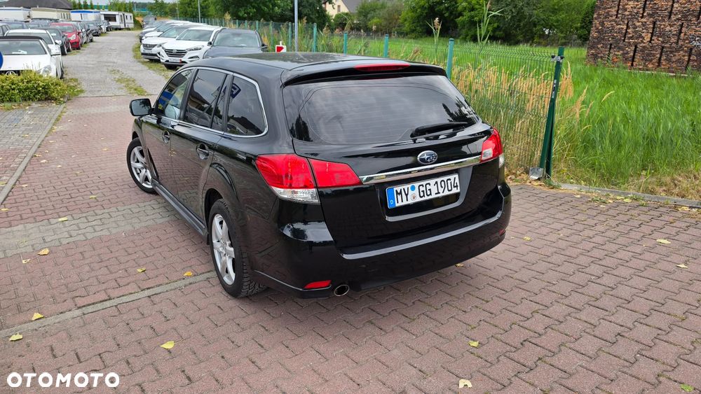 Subaru Legacy - 24