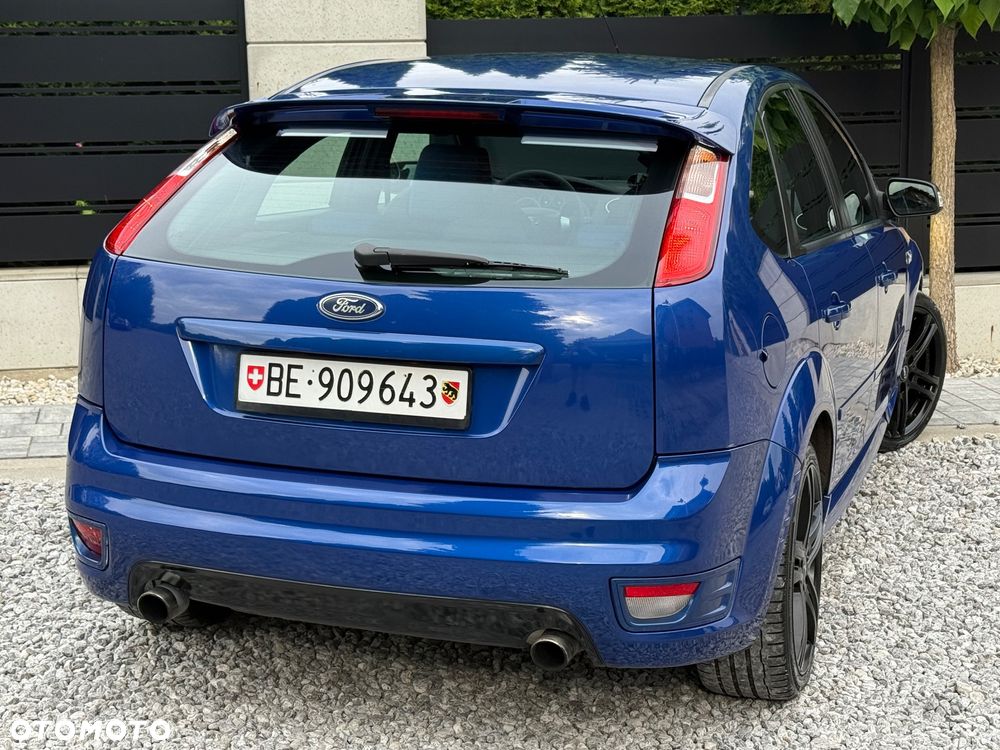 Ford Focus 2.5 ST - 8