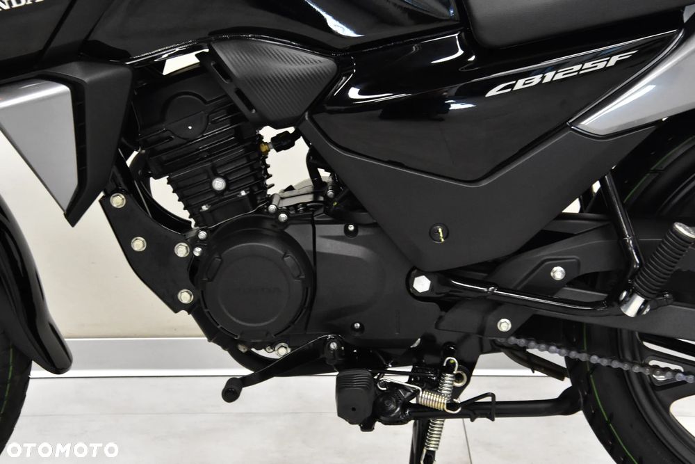 Honda CB - 28