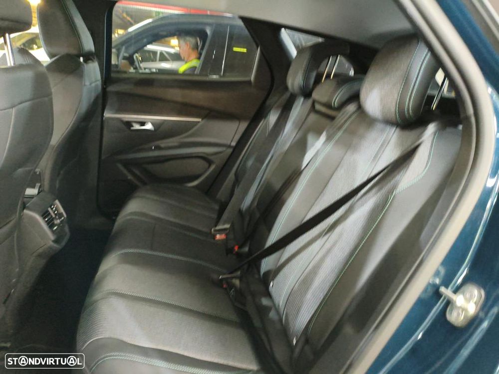 Peugeot 3008 1.6 Hybrid Allure e-EAT8 - 9