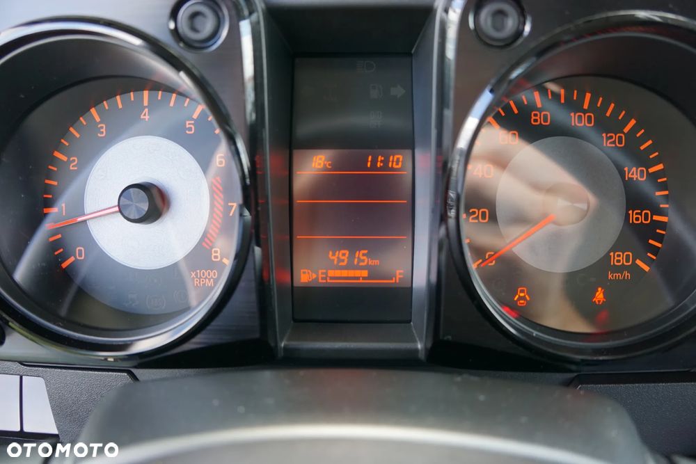 Suzuki Jimny 1.5 Comfort - 28