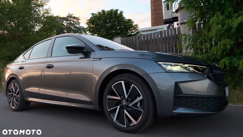 Skoda Octavia 2.0 TSI Sportline 4x4 DSG - 26