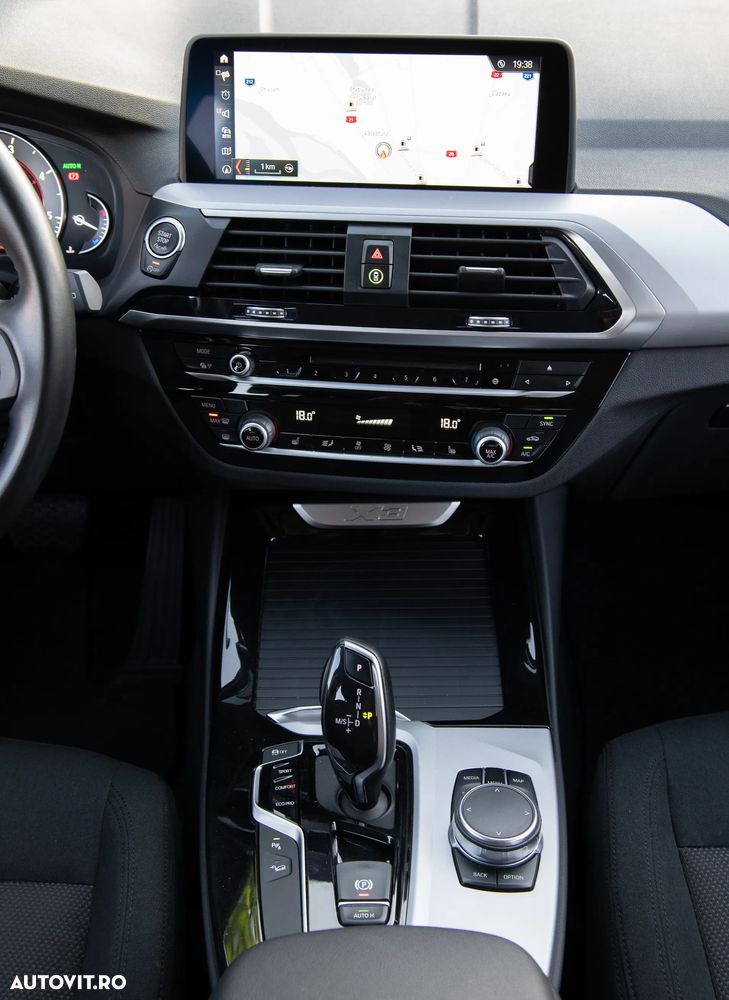 BMW X3 xDrive20d AT Advantage - 38