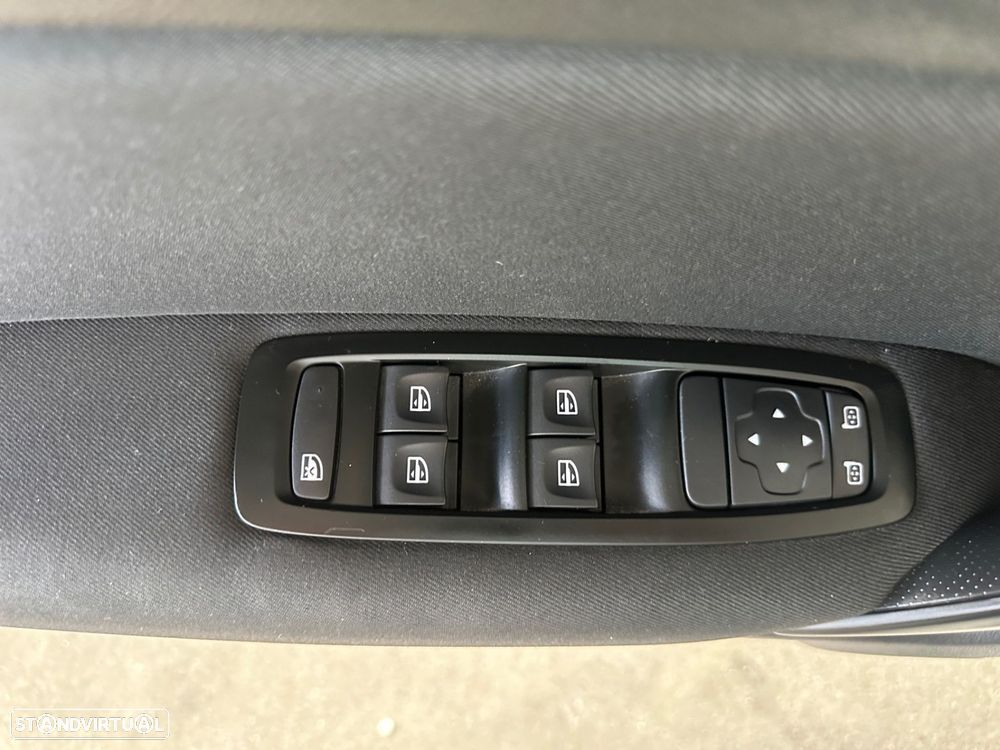 Renault Mégane 1.5 Blue dCi Zen - 14