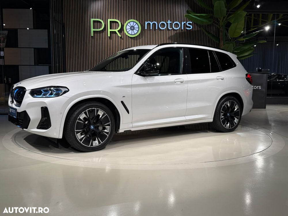 BMW iX3 Standard - 13