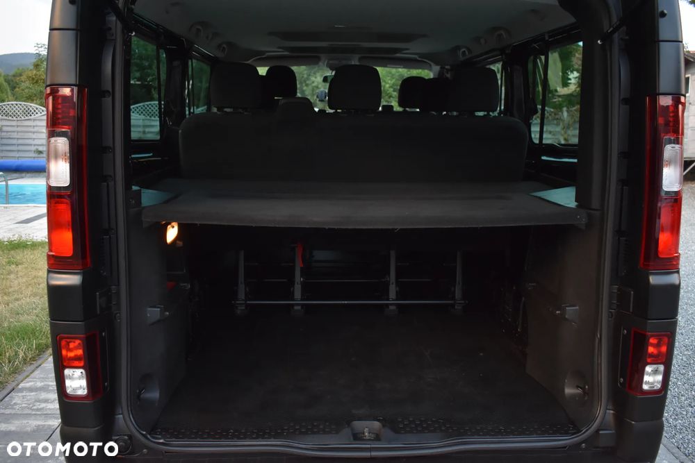 Opel Vivaro - 34