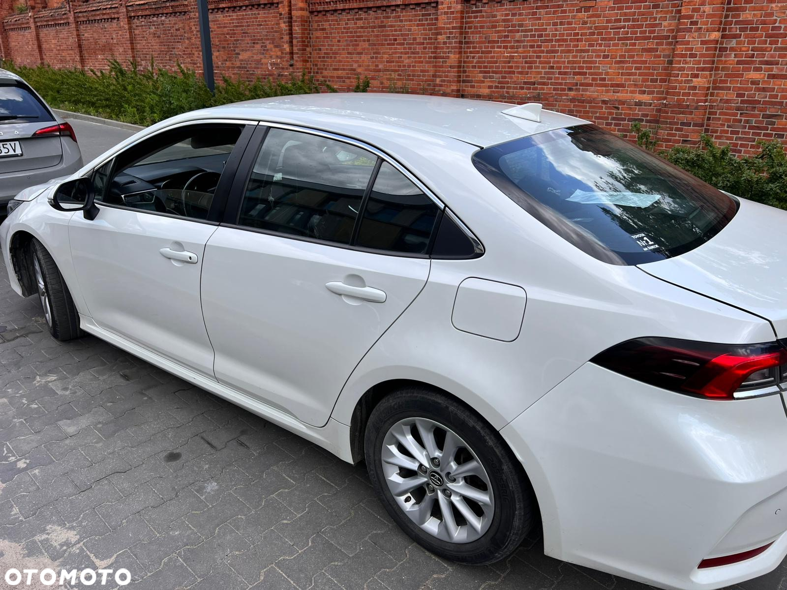 Toyota Corolla 1.6 Comfort - 6