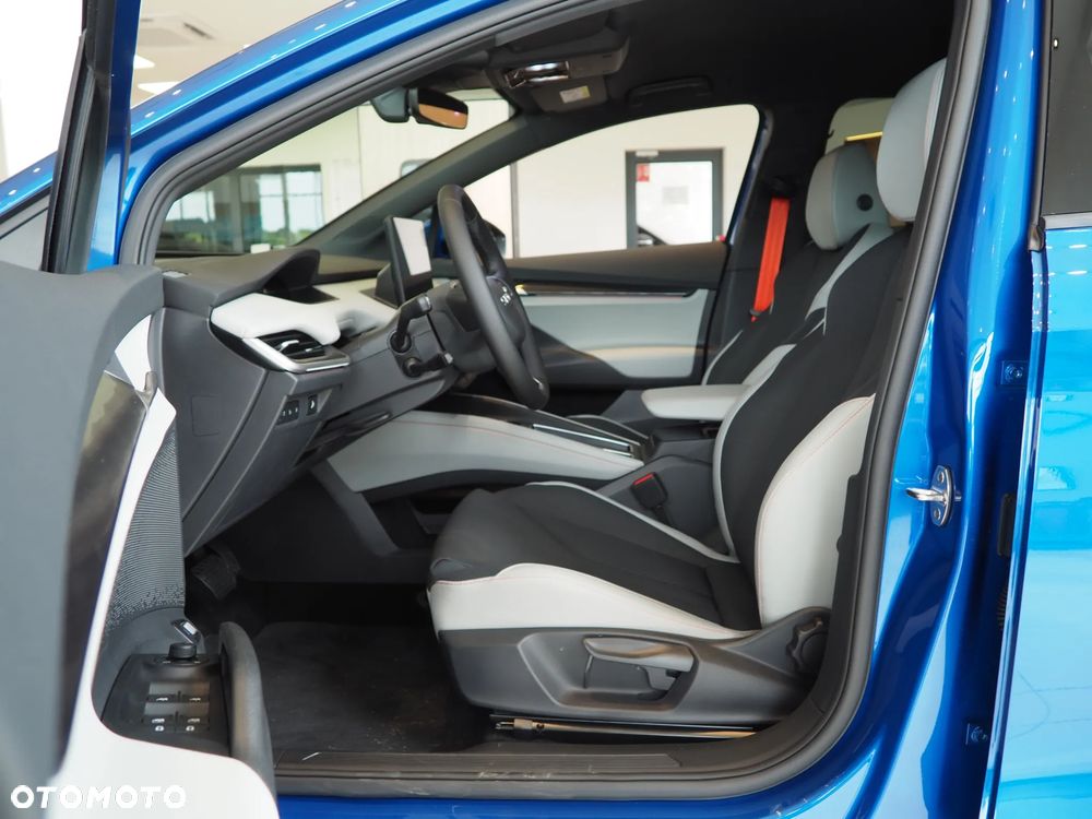 Skoda Elroq 61kWh Selection 60 - 9