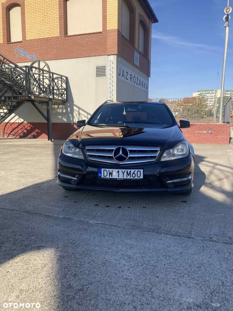 Mercedes-Benz Klasa C 180 CGI BlueEff Avantgarde - 9