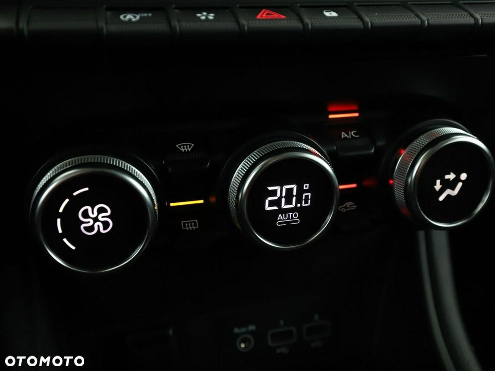 Renault Captur 1.3 TCe Intens EDC - 27