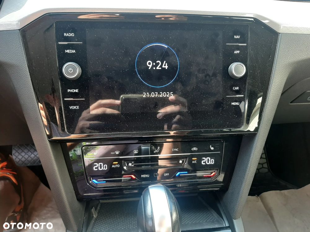 Volkswagen Passat 2.0 TDI EVO Business DSG - 21