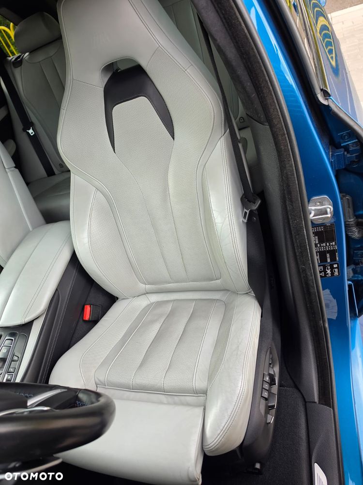 BMW X5 M Standard - 29