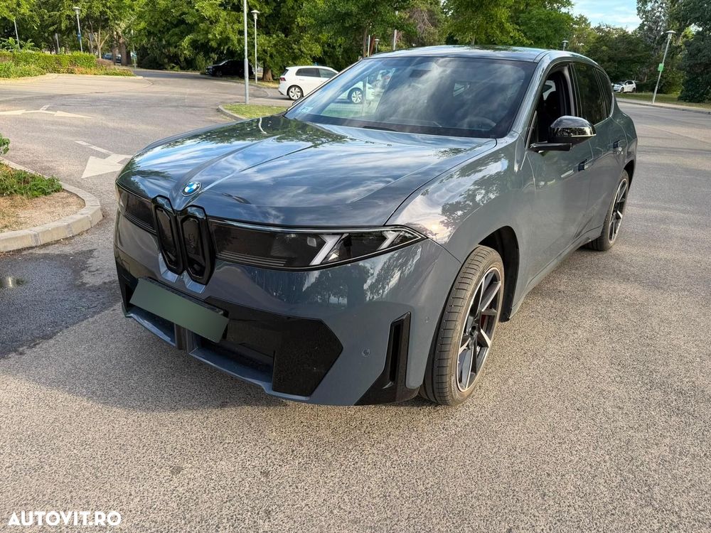 BMW iX3 - 1