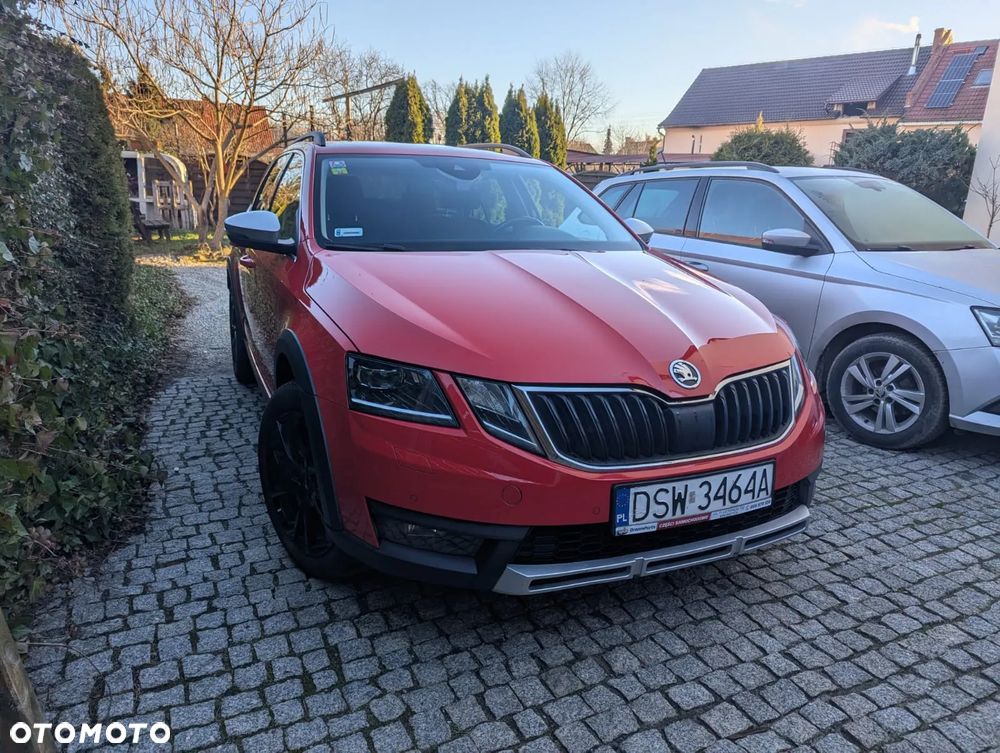 Skoda Octavia 2.0 TDI 4x4 DSG Scout - 1