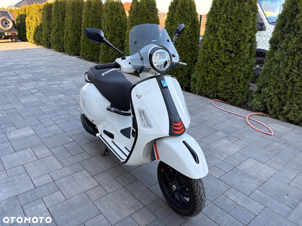 Vespa GTS - 1