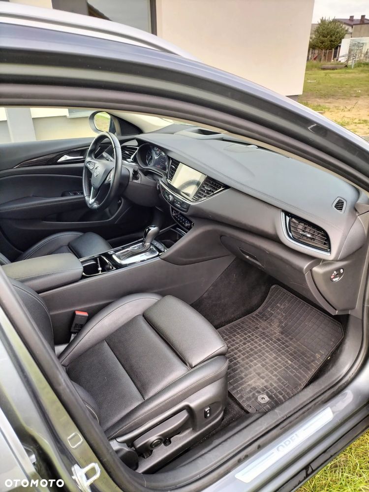 Opel Insignia 2.0 CDTI - 3