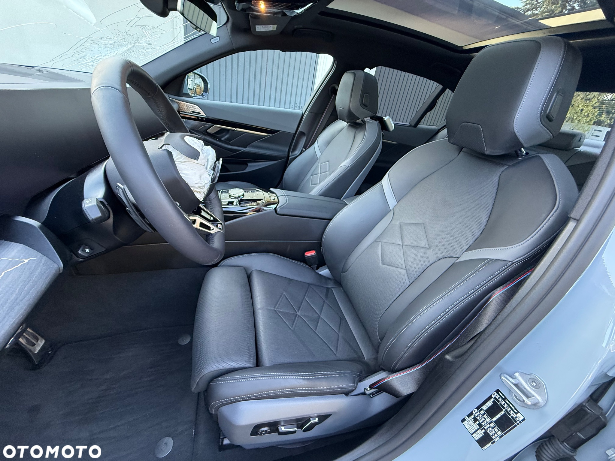 BMW Seria 5 520i mHEV M Sport - 23