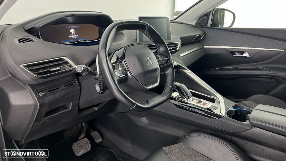 Peugeot 5008 1.2 PureTech Allure EAT8 - 14