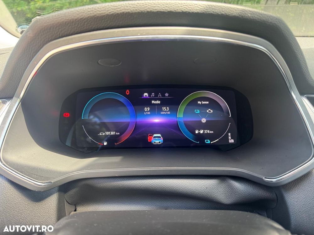 Renault Captur PHEV 160 Engineered - 6