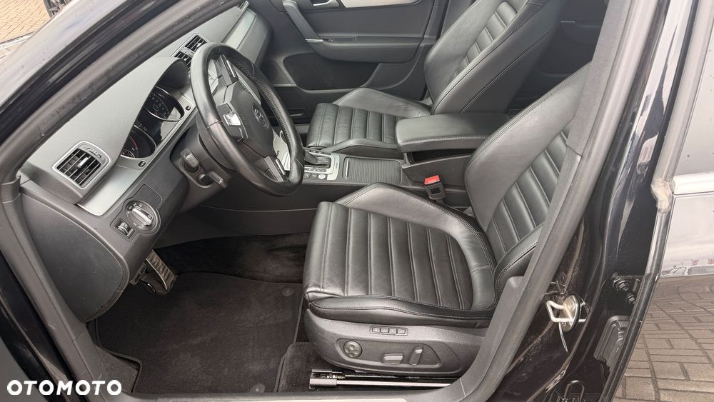 Volkswagen Passat Alltrack 2.0 TDI 4Mot DSG - 10