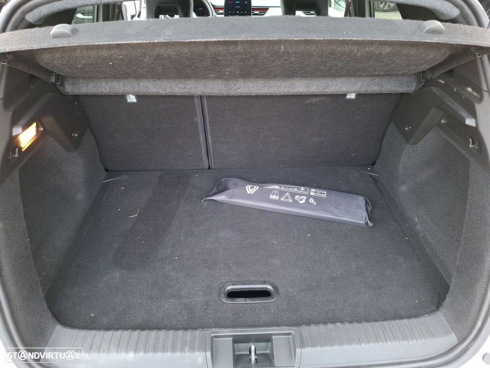 Renault Captur 1.0 TCe RS Line - 26