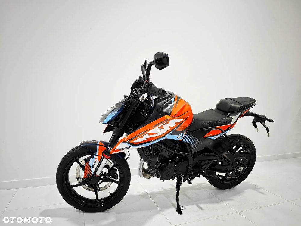 KTM Duke - 10