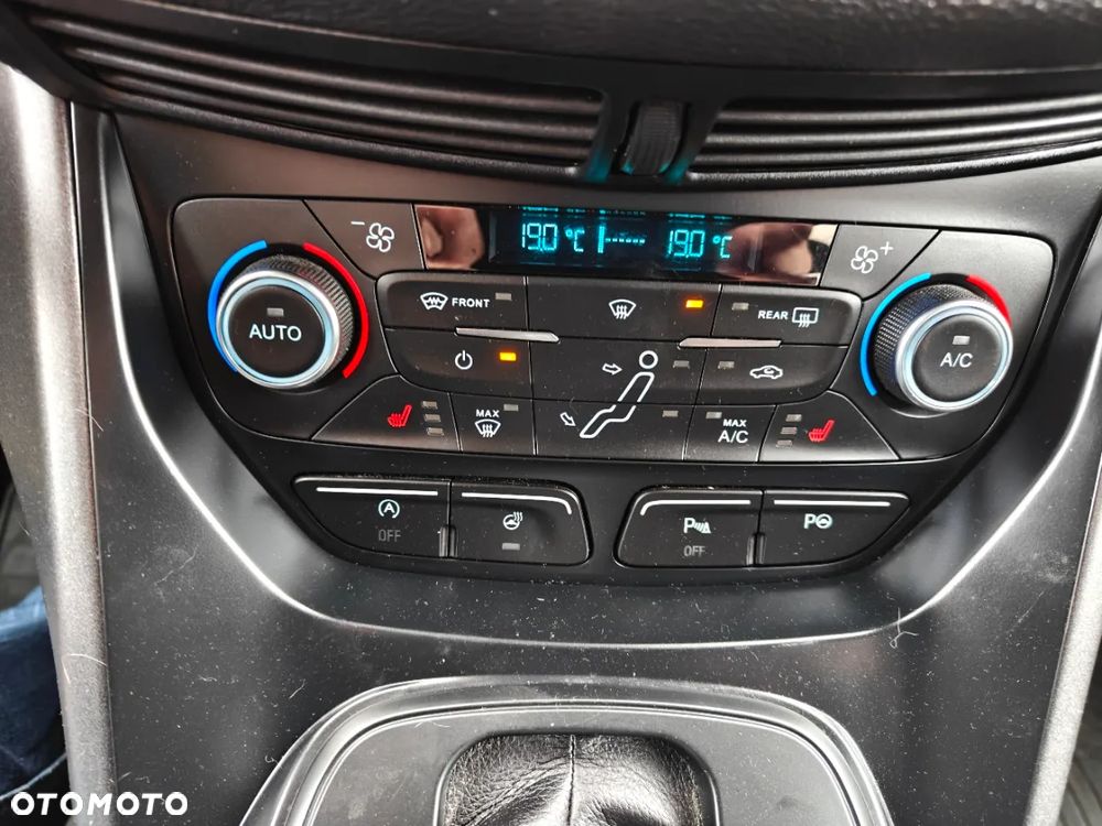 Ford C-MAX - 17
