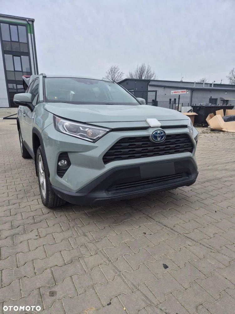 Toyota RAV4 - 11