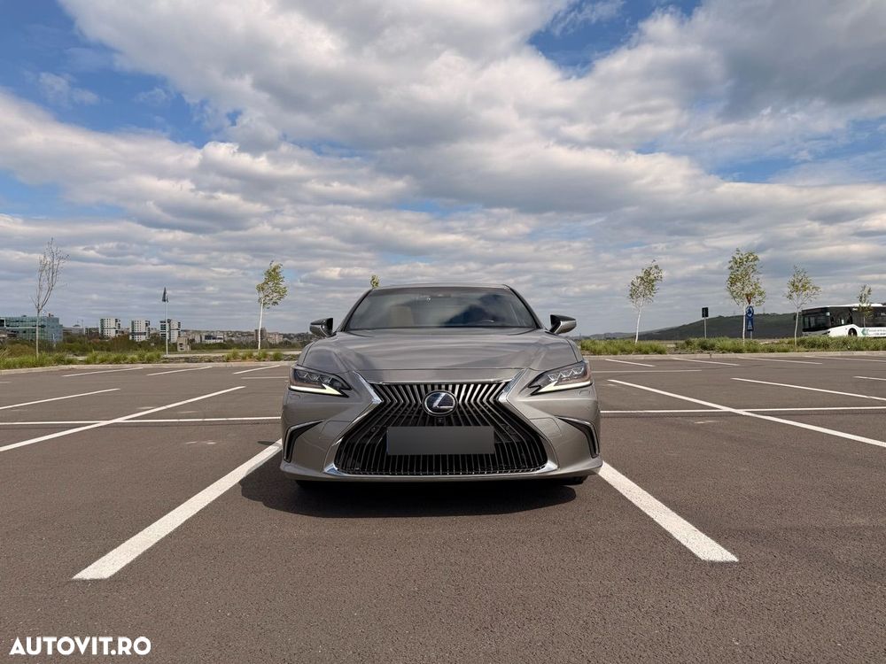 Lexus Seria ES 300h Luxury Line - 2