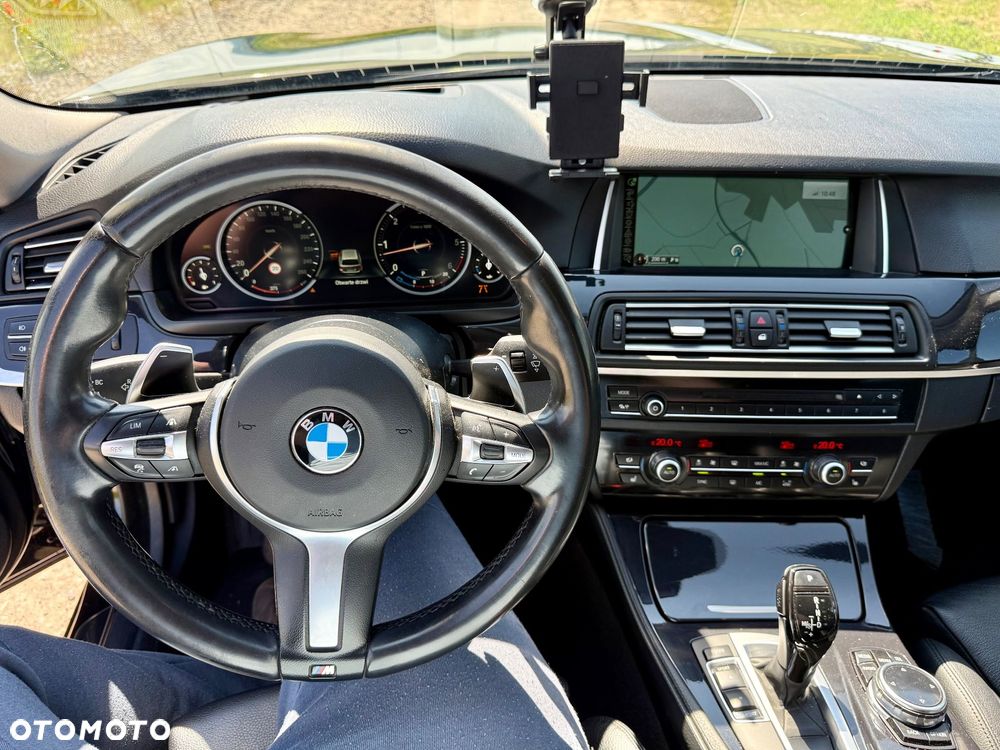 BMW Seria 5 530d xDrive - 21