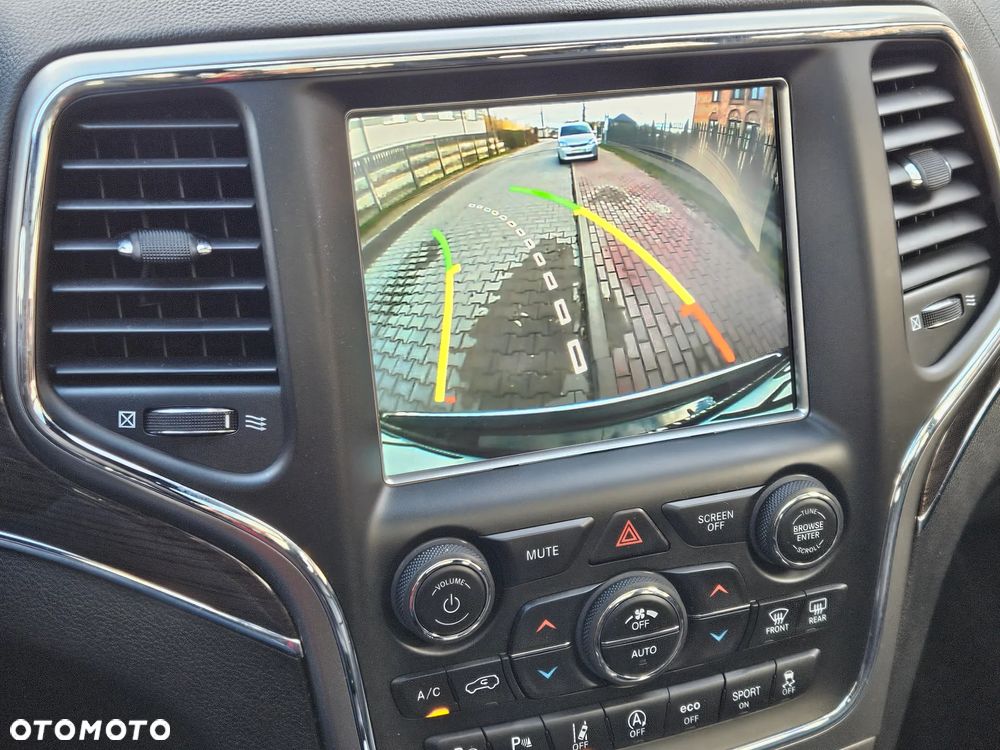 Jeep Grand Cherokee 3.0 CRD Overland EU6 - 26