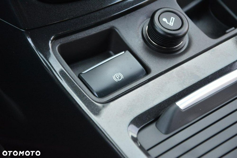 Ford Kuga 2.0 TDCi AWD ST-Line - 32