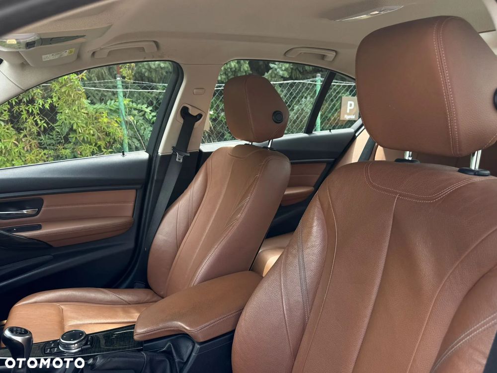 BMW Seria 3 320d Efficient Dynamics Edition Luxury Line - 8