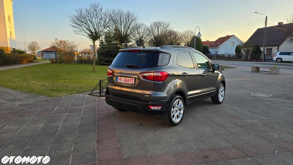 Ford EcoSport - 38
