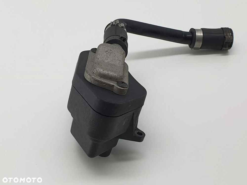 Obudowa Odma Zawor Filtr  Aprilia Mojito Custom 50 Habana - 4