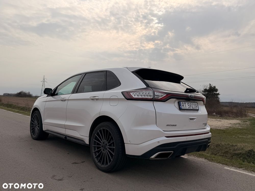 Ford Edge - 6