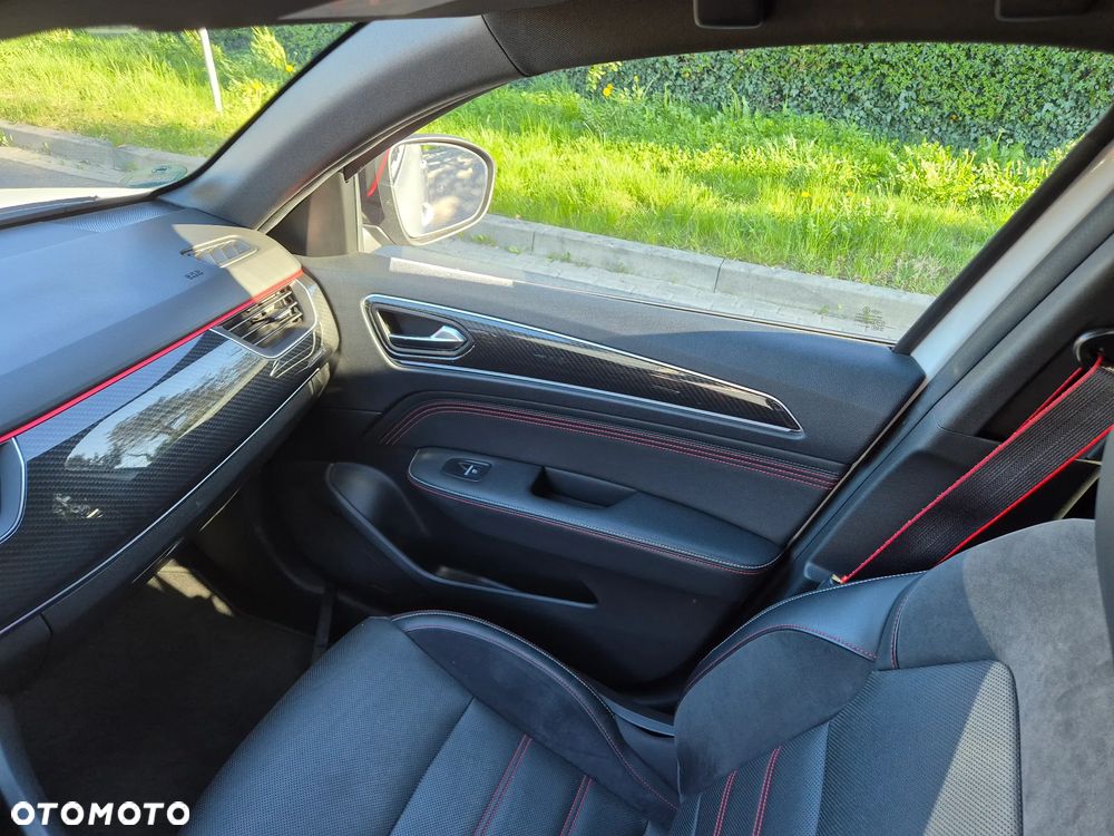 Renault Arkana 1.3 TCe mHEV R.S Line EDC - 33