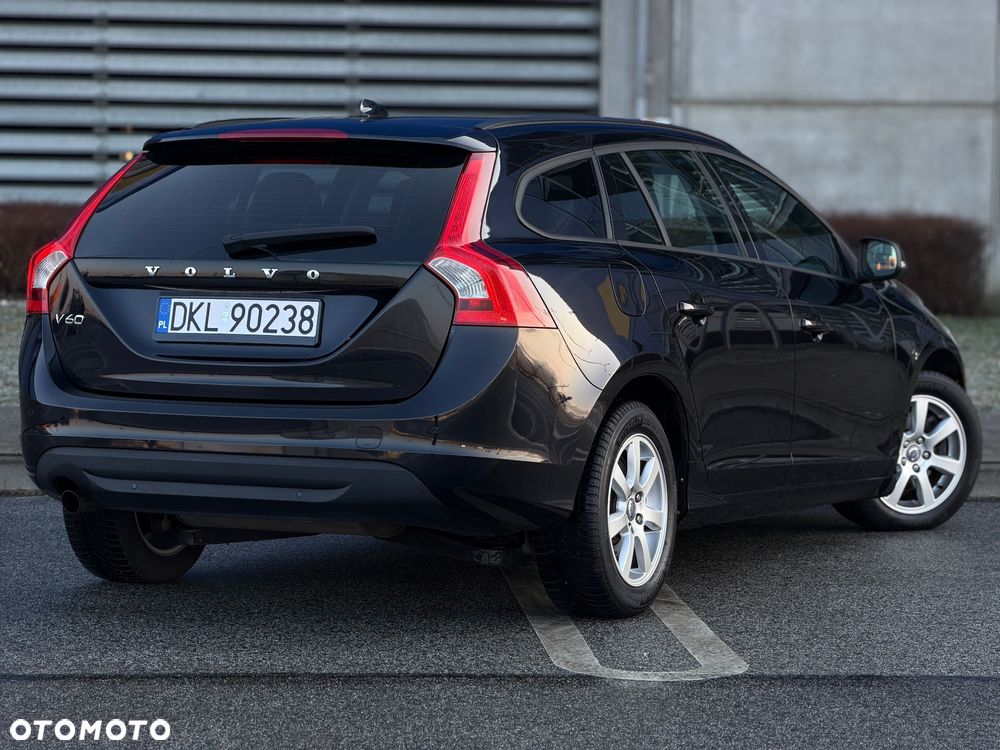 Volvo V60 D3 Summum - 7
