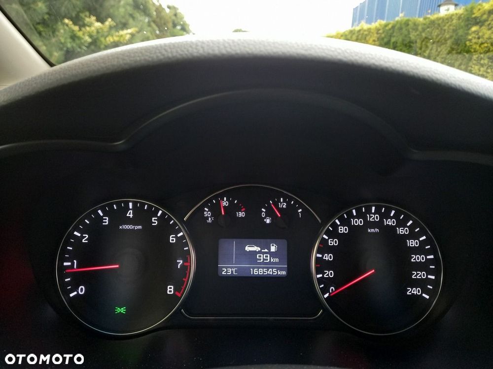 Kia Carens 1.6 GDI Business Line 7os EU6 - 28