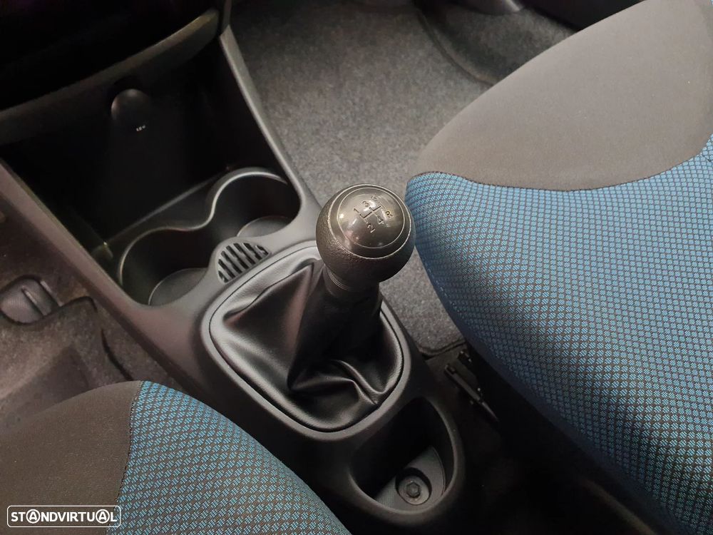 Toyota Aygo 1.0 + AC - 11