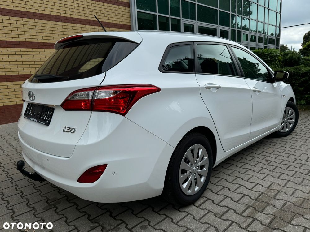 Hyundai i30 i30cw 1.6 CRDi Trend - 13