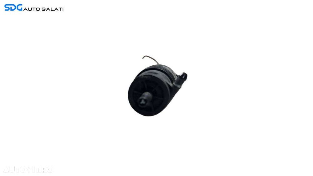 Pompa Motoras Vas Rezervor Lichid Stropgel Parbriz Mercedes Clasa ML Class W164 2005 - 2011 Cod 2218690121 [L7180] - 3