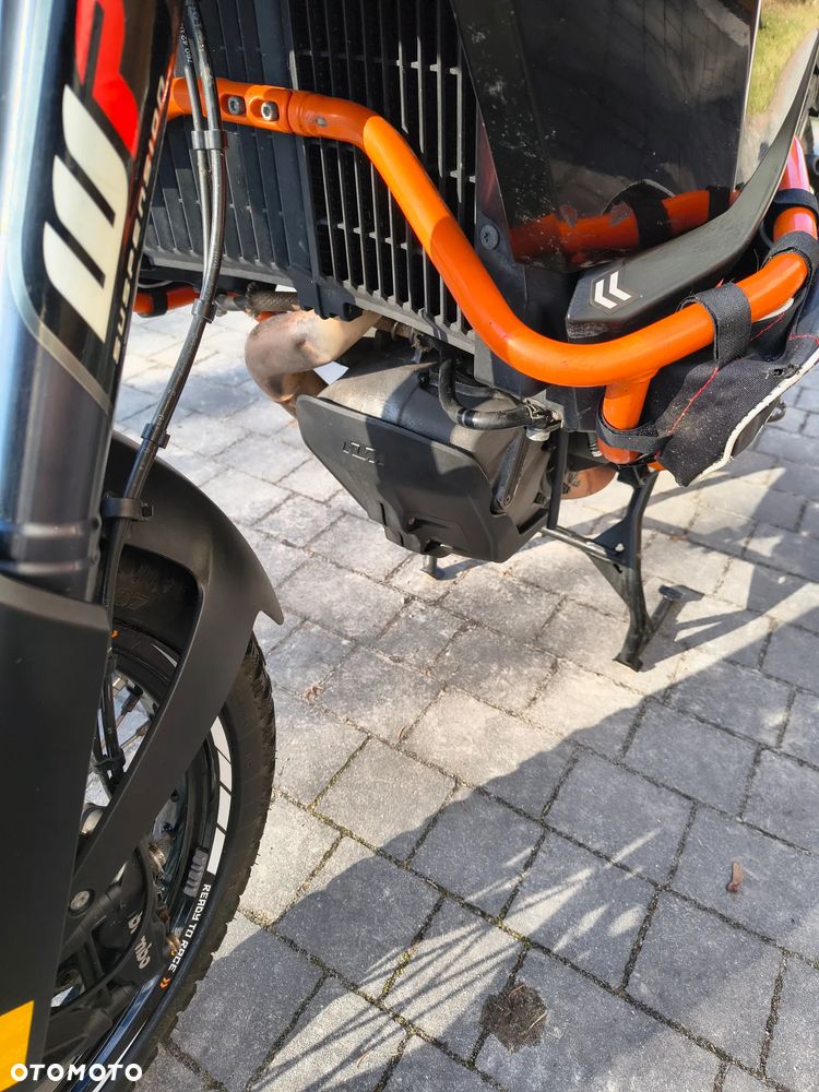 KTM Adventure - 18