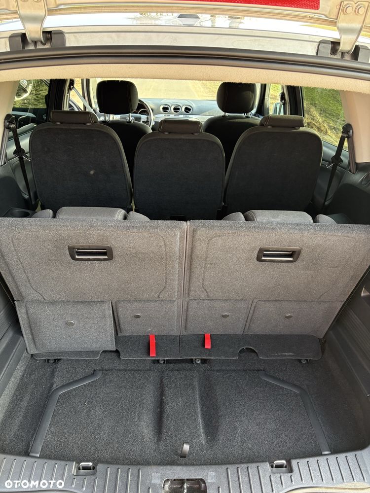 Ford S-Max - 7