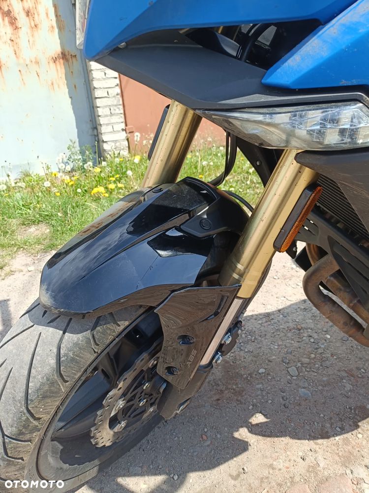 CFMoto 650 MT - 2