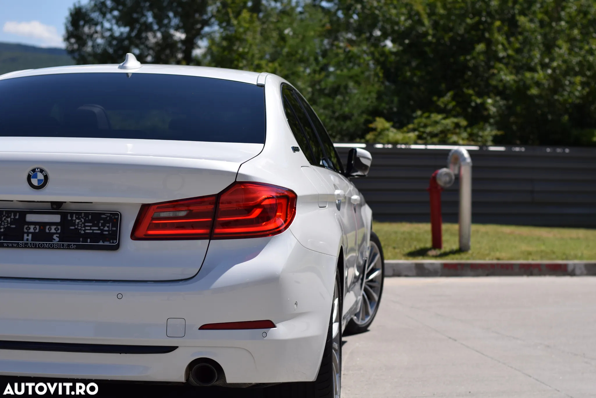 BMW Seria 5 530e iPerformance Aut. Sport Line - 39