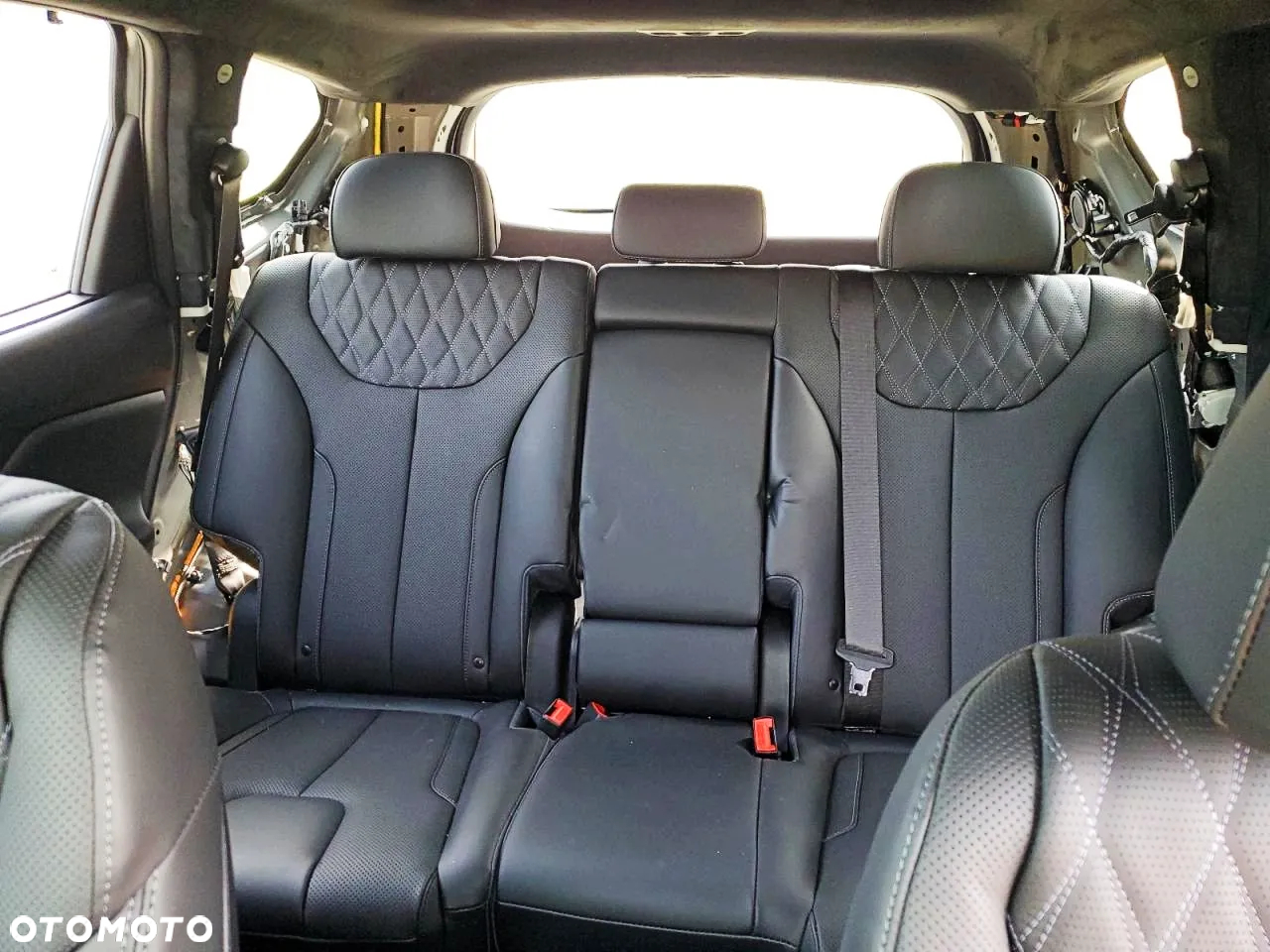 Hyundai Santa Fe - 9