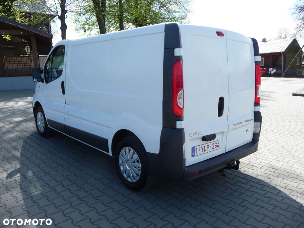 Opel Vivaro - 6